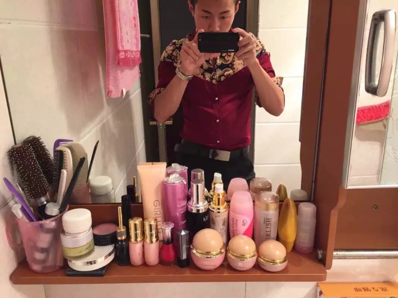 沧海客的第一张照片--福建闪婚服务中心