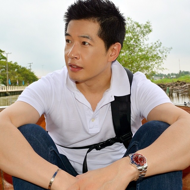 稳稳的男人的第二张照片--福建闪婚服务中心