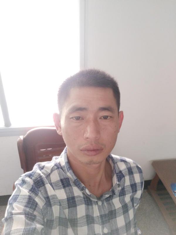 不期而遇的第一张照片--福建闪婚服务中心