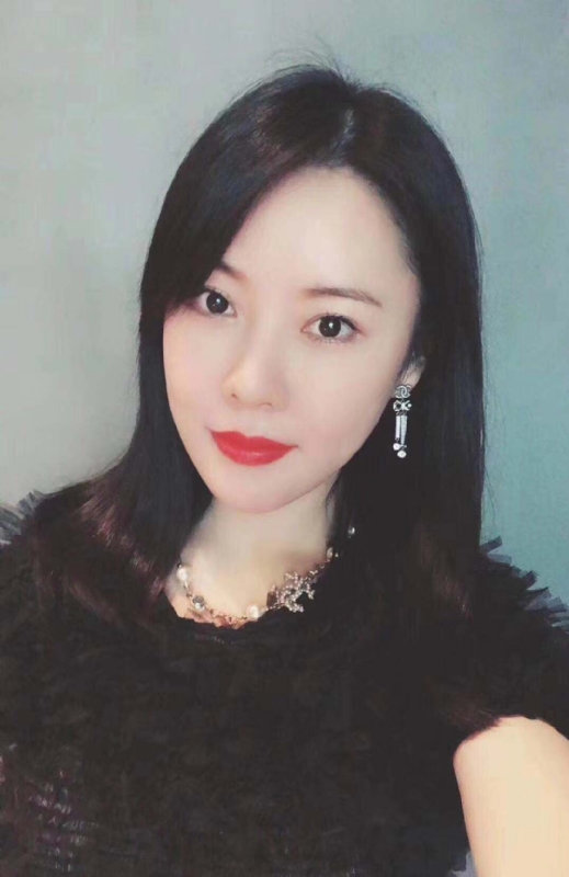 李莉的第一张照片--福建闪婚服务中心