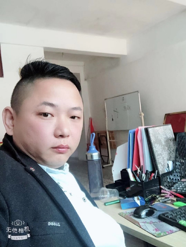 永不言弃的第一张照片--福建闪婚服务中心