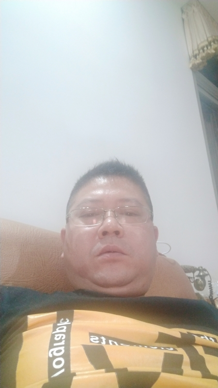 阿明的第一张照片--福建闪婚服务中心