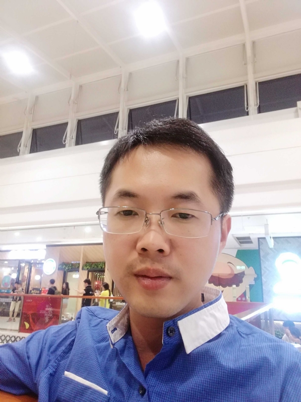 孤独小舟的第一张照片--福建闪婚服务中心