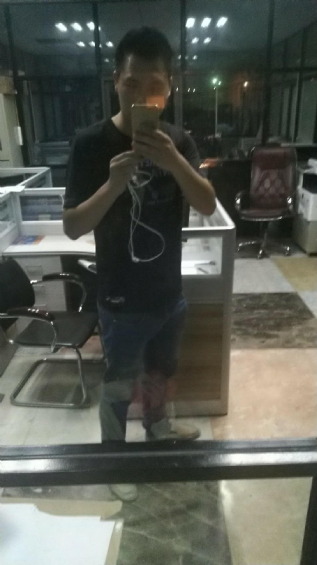 臻之南的第一张照片--福建闪婚服务中心