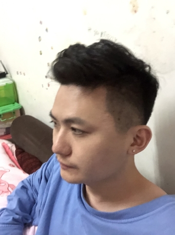 生的第一张照片--福建闪婚服务中心