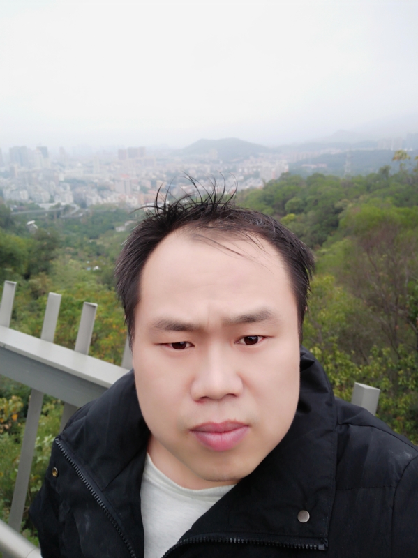 寻找幸福的第一张照片--福建闪婚服务中心