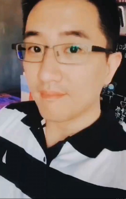 虎子的第一张照片--福建闪婚服务中心