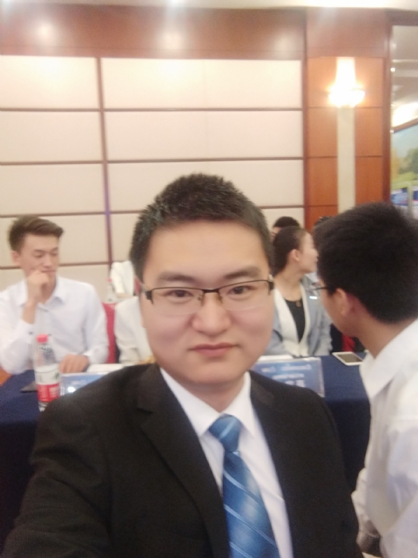 慕秋的第一张照片--福建闪婚服务中心