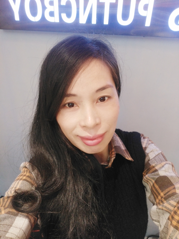 ABC的第一张照片--福建闪婚服务中心
