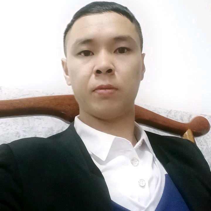 冷漠的第一张照片--福建闪婚服务中心