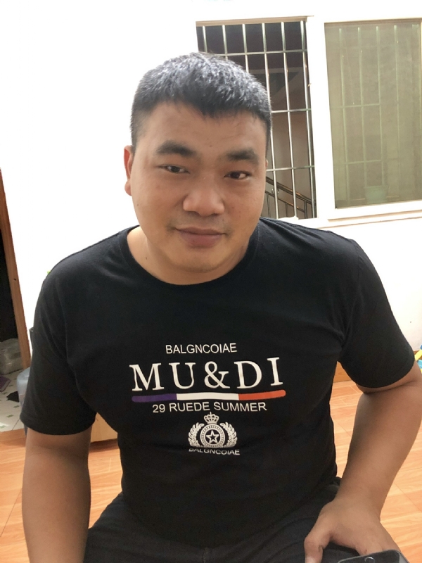 晴栀的第一张照片--福建闪婚服务中心