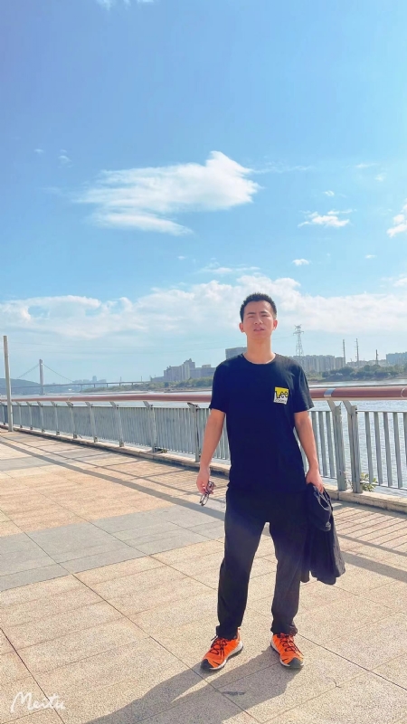 小螃蟹的第一张照片--福建闪婚服务中心