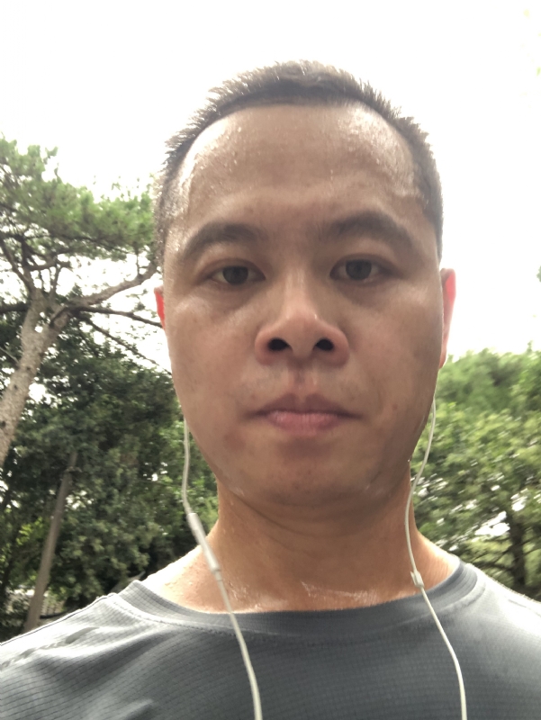 猩猩巨呃的第二张照片--福建闪婚服务中心