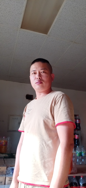 有心人的第三张照片--福建闪婚服务中心