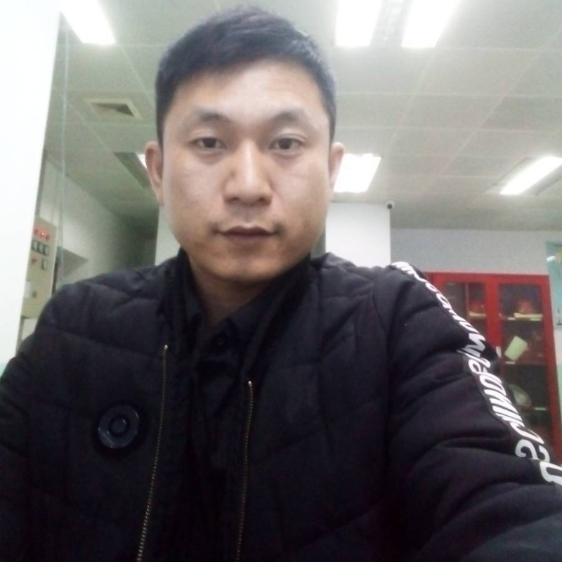 无名之辈的第一张照片--福建闪婚服务中心