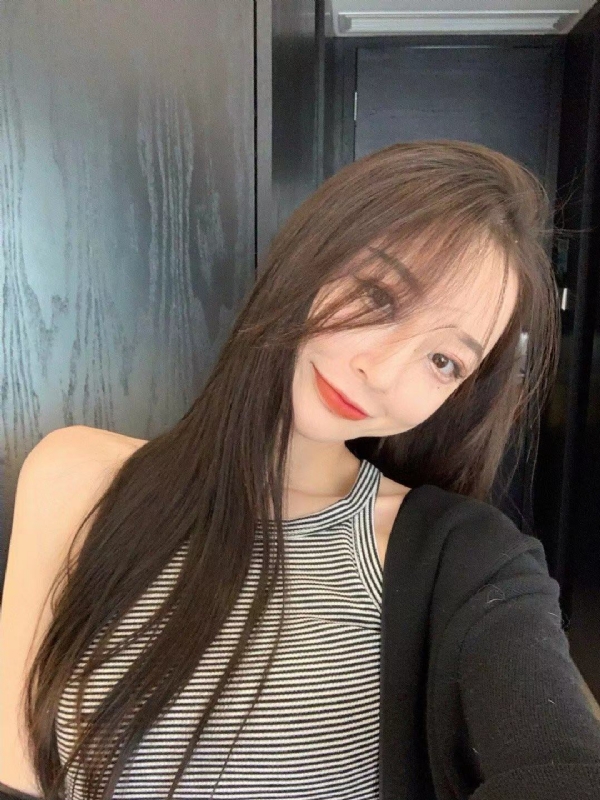 姗姗的第一张照片--福建闪婚服务中心