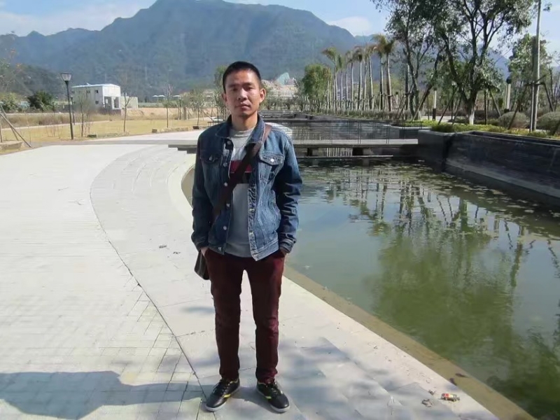 心中有海的第一张照片--福建闪婚服务中心