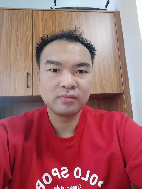 冷如秋的第二张照片--福建闪婚服务中心