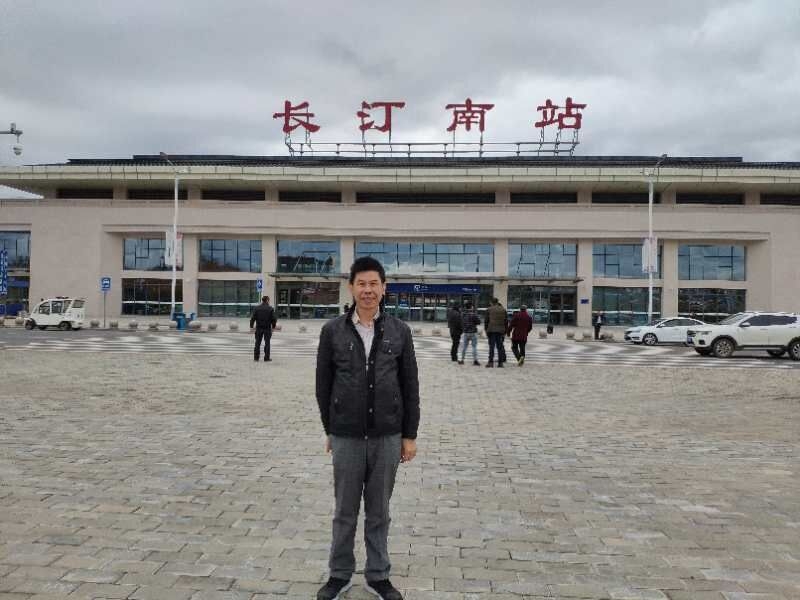 晖哥的第一张照片--福建闪婚服务中心