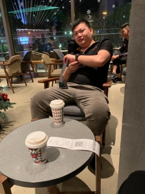 华熙的第一张照片--福建闪婚服务中心