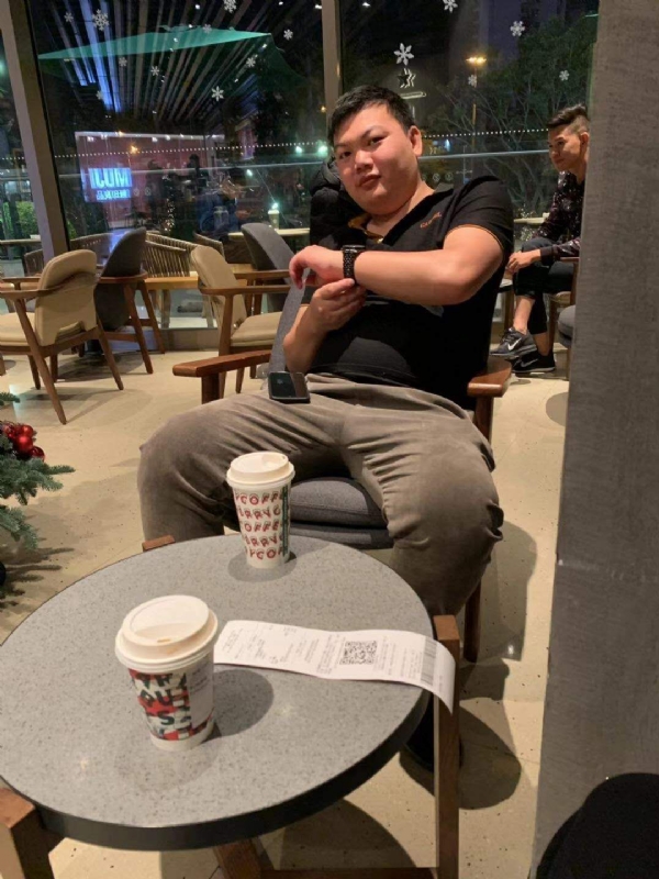 华熙的第二张照片--福建闪婚服务中心