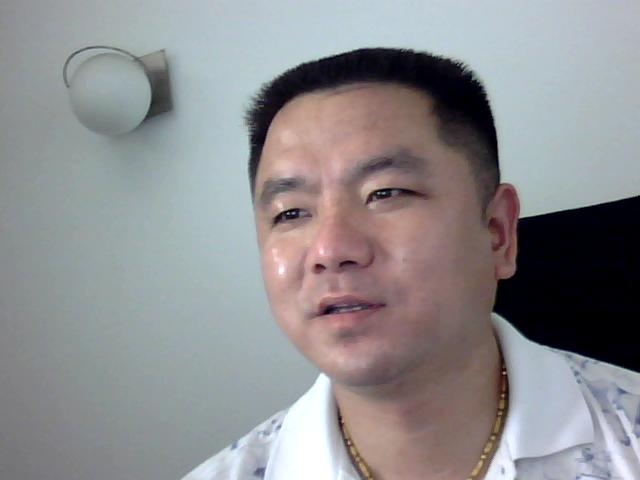 孤寂狼王的第一张照片--福建闪婚服务中心