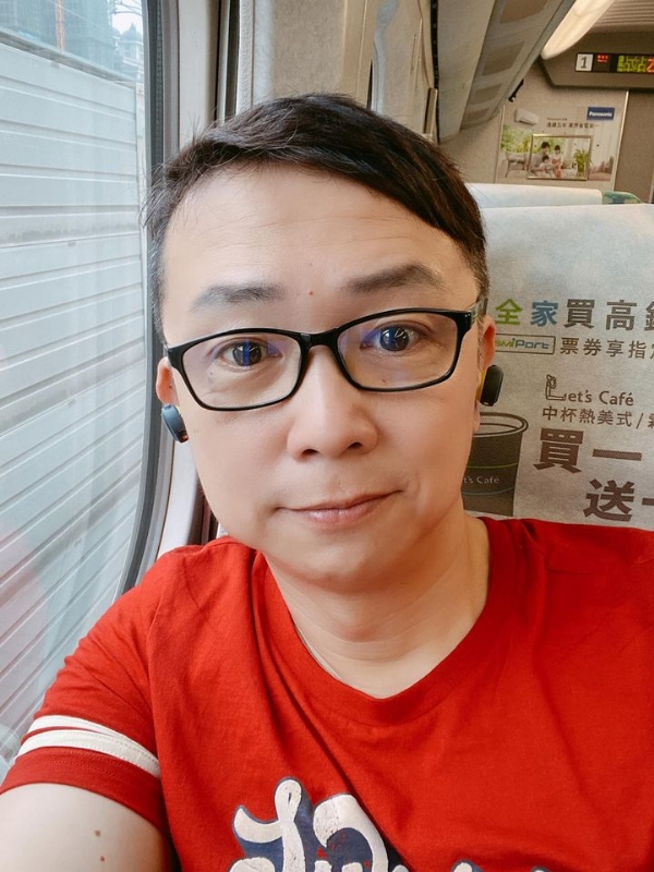 陈道明的第一张照片--福建闪婚服务中心