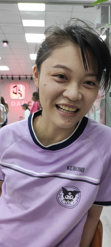 小慧的第一张照片--福建闪婚服务中心