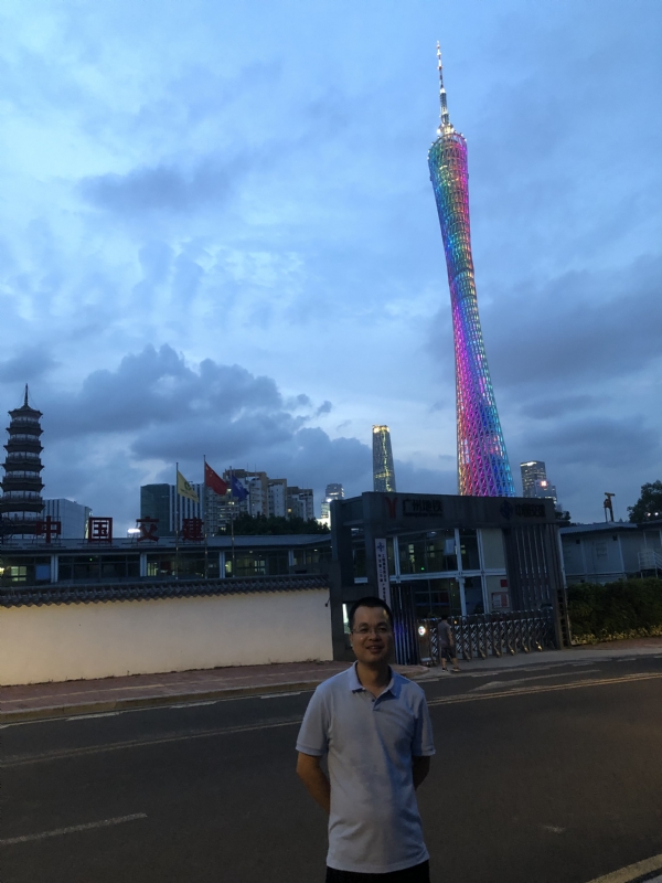 两越总督的第一张照片--福建闪婚服务中心