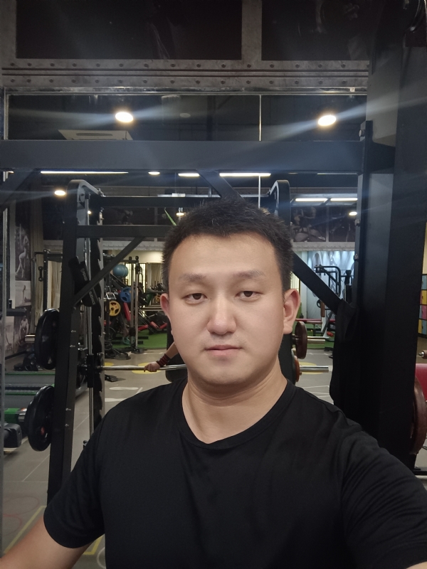 吴痕的第二张照片--福建闪婚服务中心