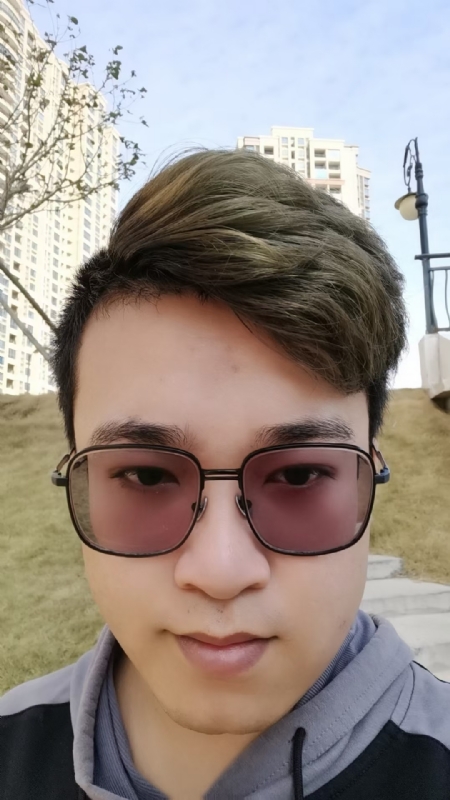 小陈的第一张照片--福建闪婚服务中心