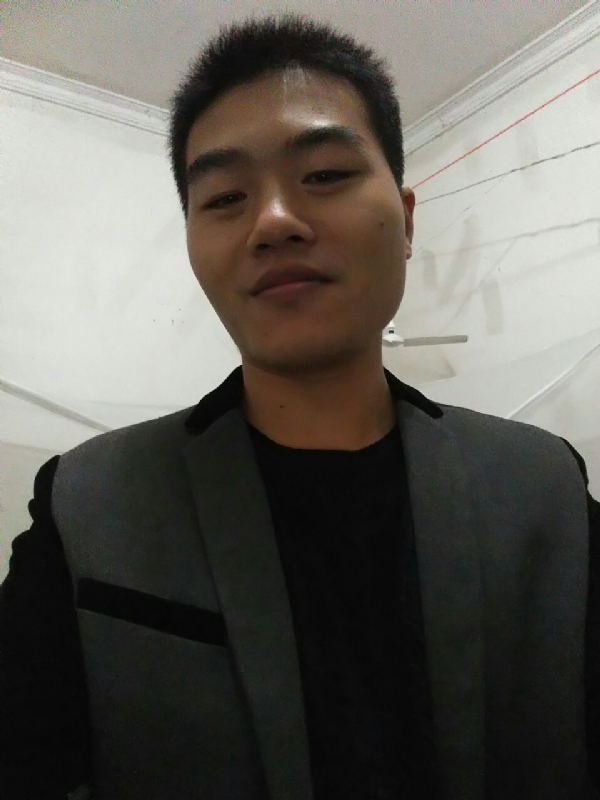随风的第二张照片--福建闪婚服务中心