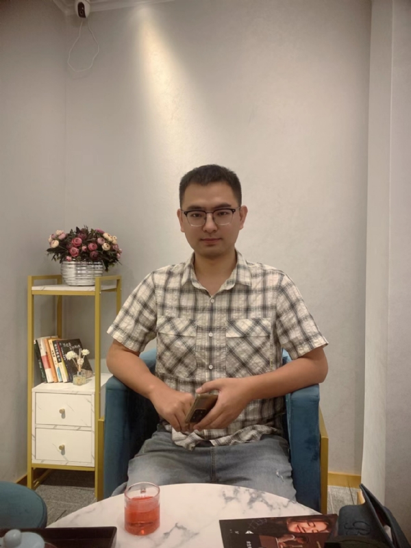 微尘的第四张照片--福建闪婚服务中心
