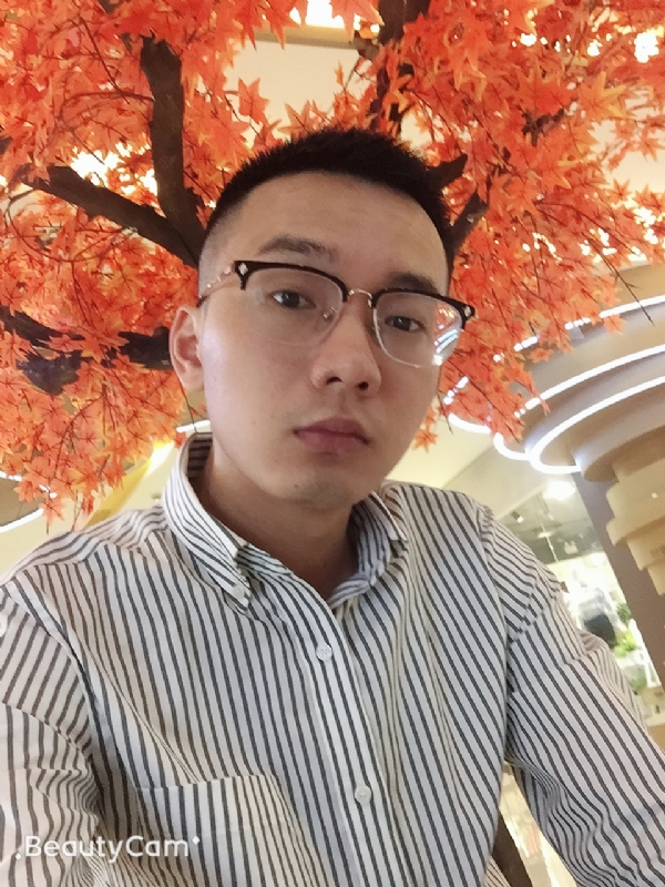 老-boy的第一张照片--福建闪婚服务中心