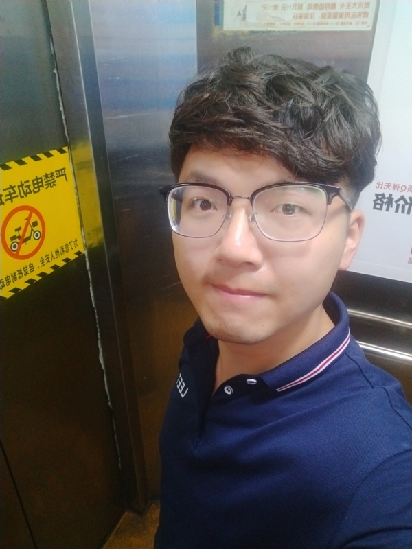 H先生的第二张照片--福建闪婚服务中心