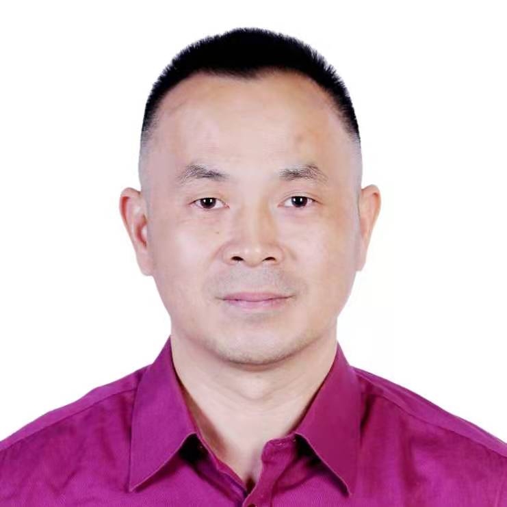 鹏晖的第三张照片--福建闪婚服务中心