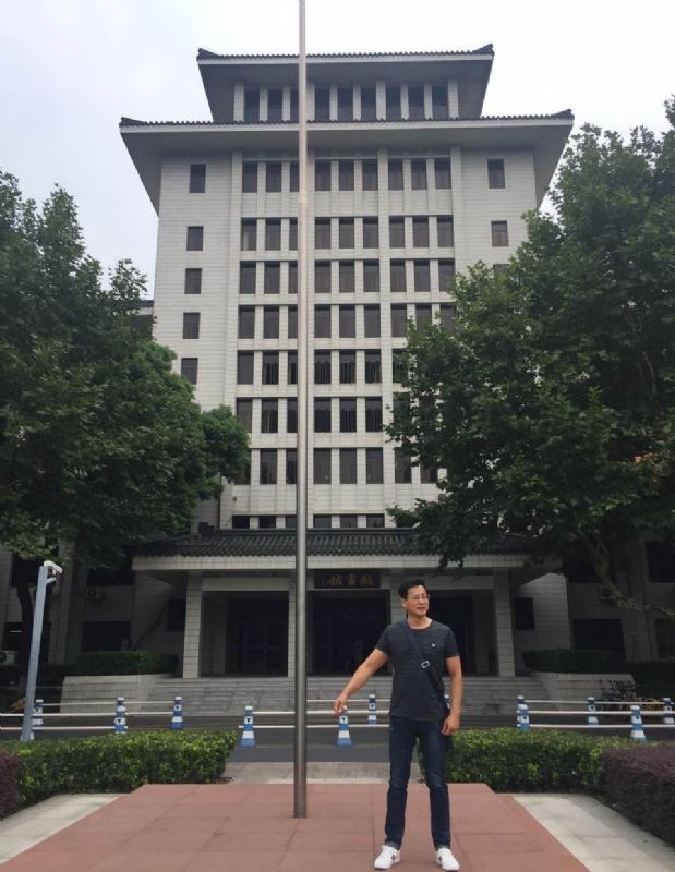 加国男人的第三张照片--福建闪婚服务中心