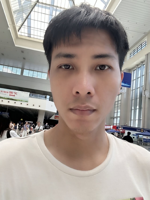 木木的第二张照片--福建闪婚服务中心