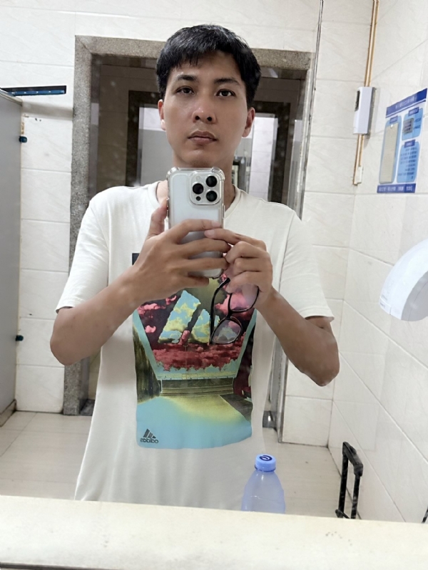 木木的第三张照片--福建闪婚服务中心