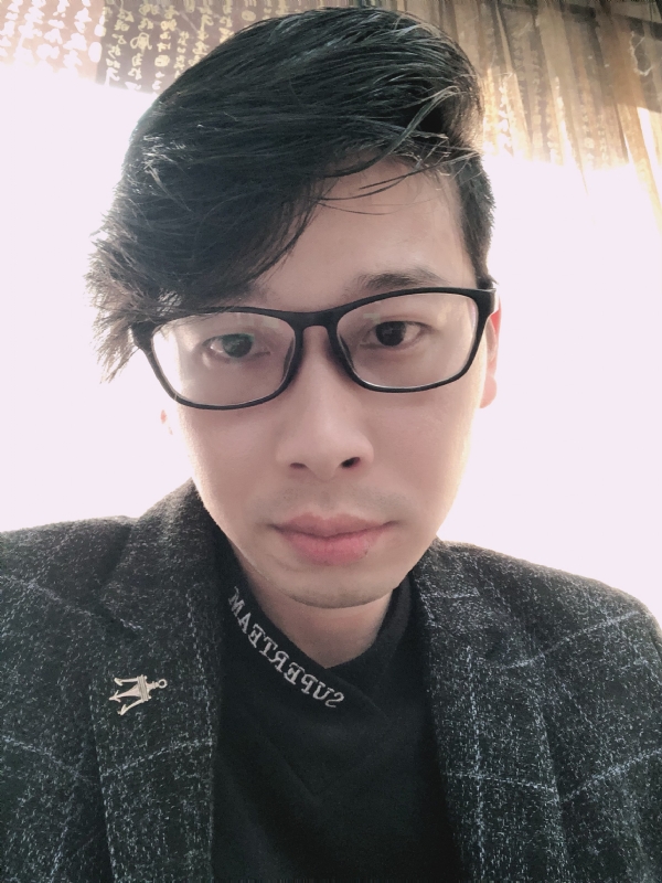 在等一个人的第一张照片--福建闪婚服务中心