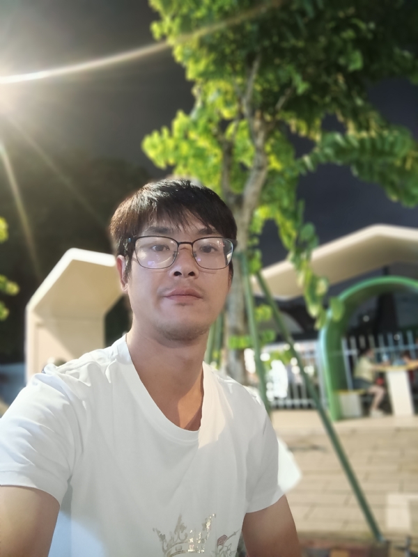 任豐的第二张照片--福建闪婚服务中心