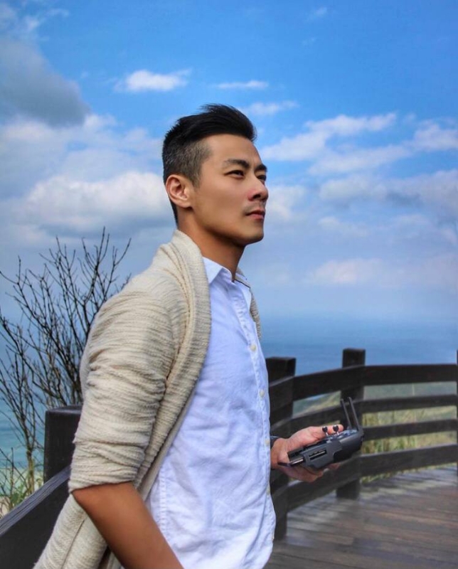 蓝天的第一张照片--福建闪婚服务中心
