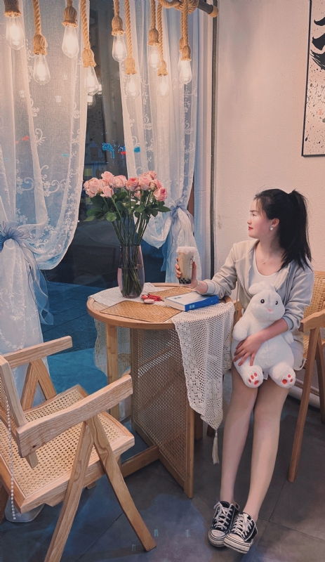 丫头的第五张照片--福建闪婚服务中心
