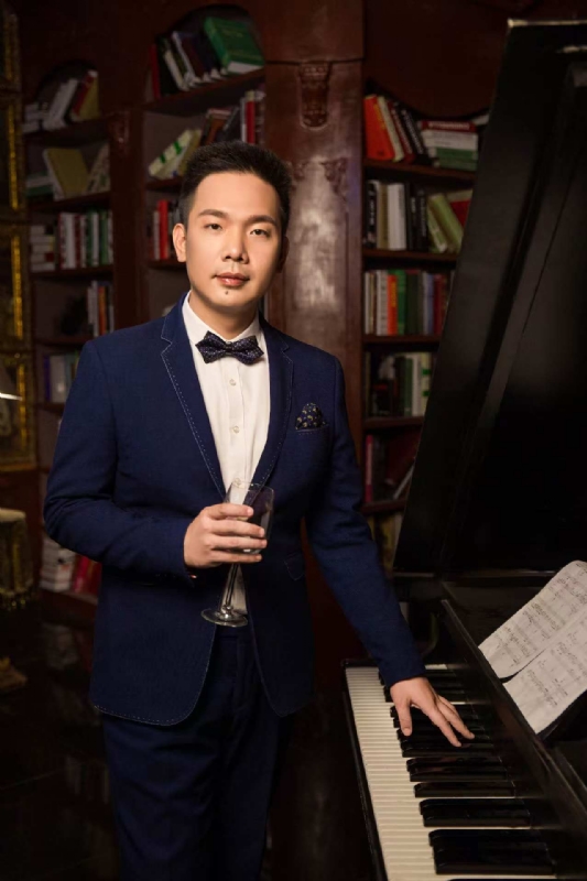 熊猫蔡蔡的第一张照片--福建闪婚服务中心