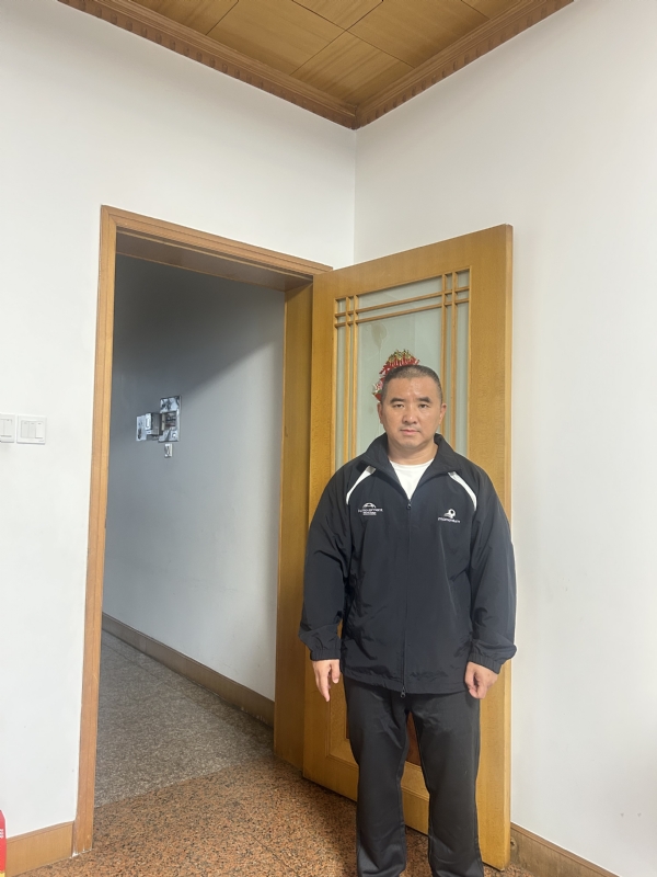 沉稳世界的第二张照片--福建闪婚服务中心