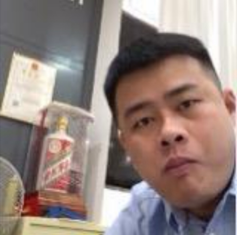 薛诚玖的第二张照片--福建闪婚服务中心