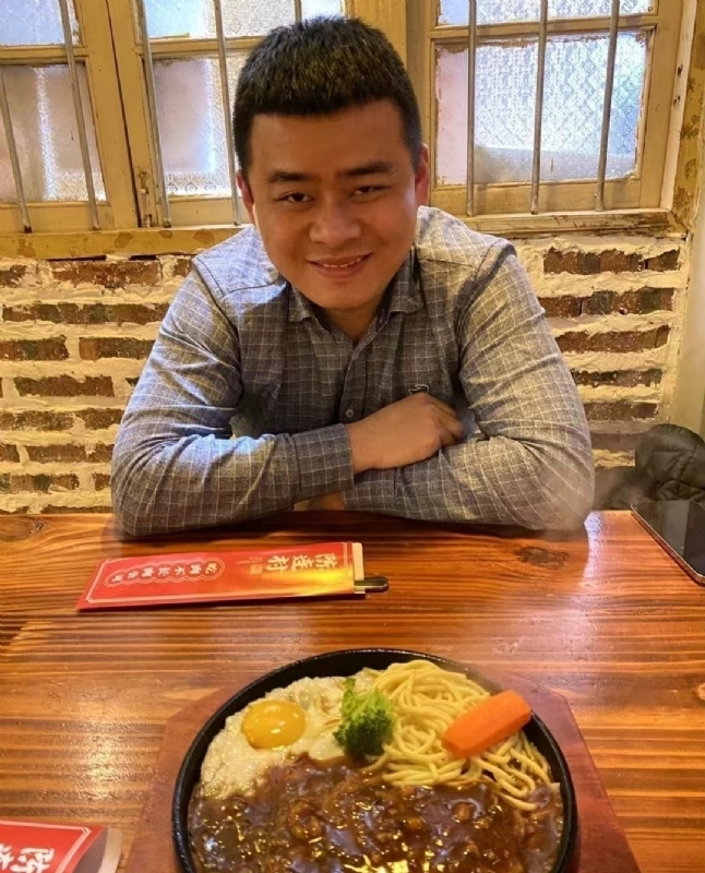 薛诚玖的第三张照片--福建闪婚服务中心