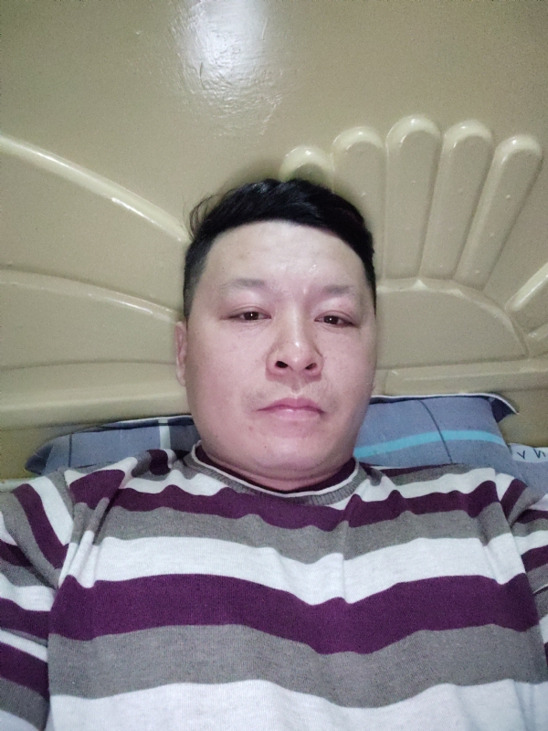 luwei的第一张照片--福建闪婚服务中心