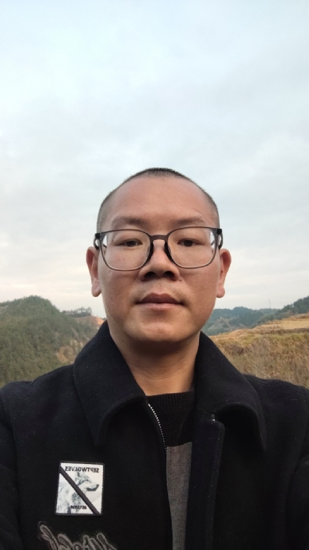 偶然的相遇的第一张照片--福建闪婚服务中心